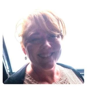 Meet your Posher, Eileen